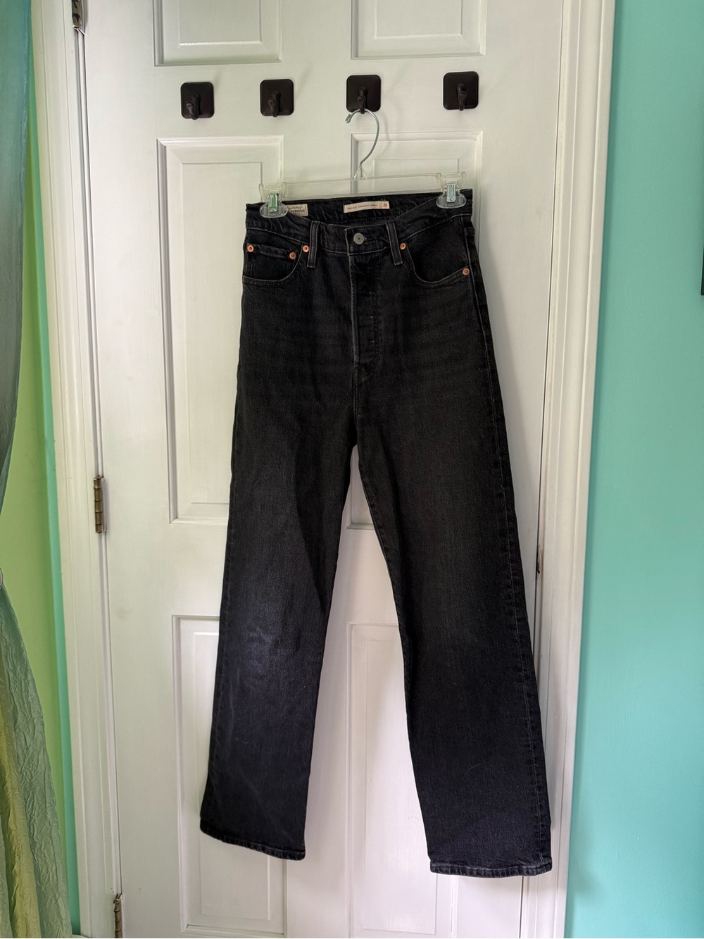 Levi’s Ribcage Straight Ankle Jeans Washed Black Size 26
